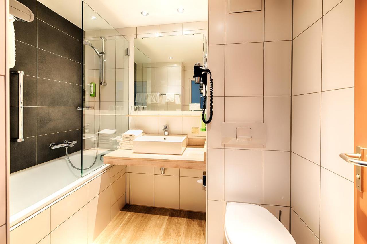 Holiday Sud, An Ihg Отель 4*